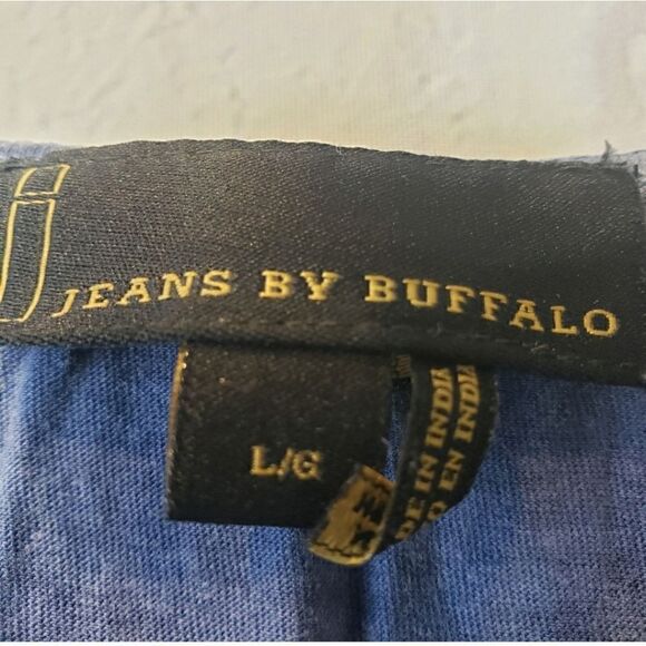 i JEANS BY BUFFALO Seed Bead Embellished Southwestern Style Tank Top - Picture 5 of 8